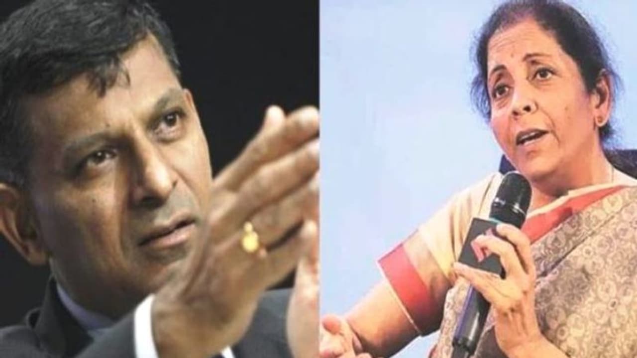 రాజన్ రిటార్ట్: మీ హయాంలోనే ఎక్కువ కాలం పనిచేశా.. ‘నిర్మల’మ్మకు ఘాటు రిప్లై రాజన్ రిటార్ట్: మీ హయాంలోనే ఎక్కువ కాలం పనిచేశా.. ‘నిర్మల’మ్మకు ఘాటు రిప్లై