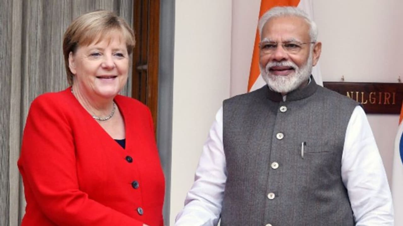 ರಾಜತಾಂತ್ರಿಕ ಹೊಡೆತ: ಚೀನಾಗೆ ಗುಡ್ ಬೈ ಹೇಳಿ ಭಾರತದ ಜೊತೆ ಕೈ ಜೋಡಿಸಿದ ಜರ್ಮನಿ! ರಾಜತಾಂತ್ರಿಕ ಹೊಡೆತ: ಚೀನಾಗೆ ಗುಡ್ ಬೈ ಹೇಳಿ ಭಾರತದ ಜೊತೆ ಕೈ ಜೋಡಿಸಿದ ಜರ್ಮನಿ!