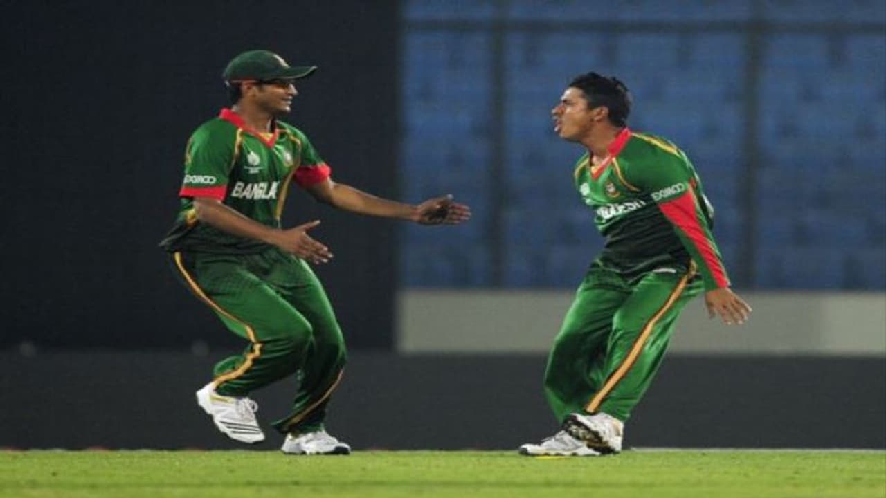 বোধবুদ্ধিহীনতার জন্য কি চরম সর্বনাশ শাকিবের, প্রশ্ন তুলে দিলেন আশরাফুল