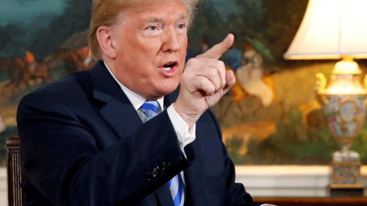 ஈரான் மீது புதிய பொருளாதாரத் தடைகள்: அமெரிக்கா அதிரடி ஈரான் மீது புதிய பொருளாதாரத் தடைகள்: அமெரிக்கா அதிரடி