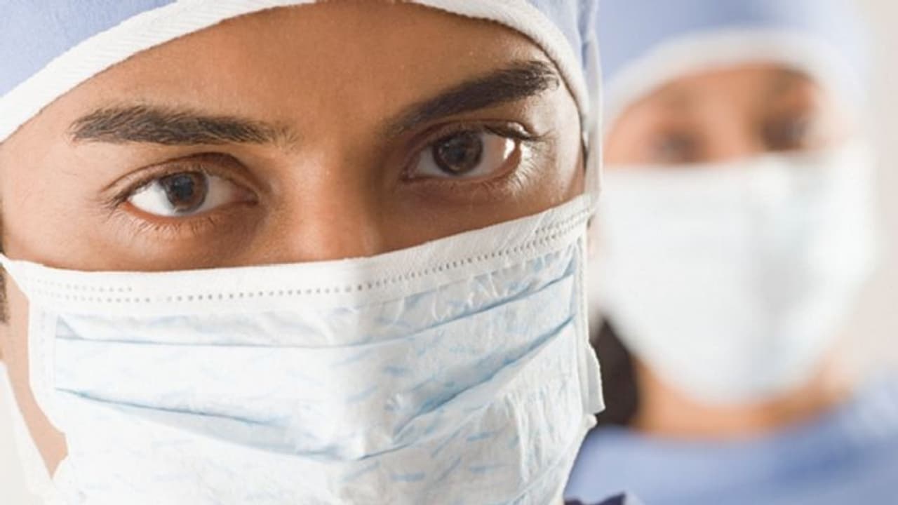 ವೈದ್ಯ ದಂಪತಿ ವಿರುದ್ಧ ಮಾಜಿ ಶಾಸಕರ ಪತ್ನಿ ದೂರು..! ವೈದ್ಯ ದಂಪತಿ ವಿರುದ್ಧ ಮಾಜಿ ಶಾಸಕರ ಪತ್ನಿ ದೂರು..!