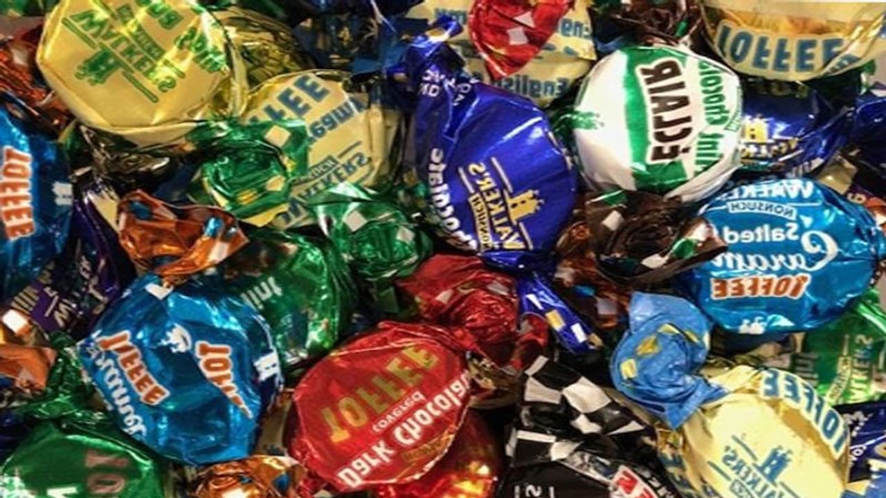 इमली के टॉफियों से हो रहा था यह काला कारनाम, मशीन ने पकड़ा इमली के टॉफियों से हो रहा था यह काला कारनाम, मशीन ने पकड़ा