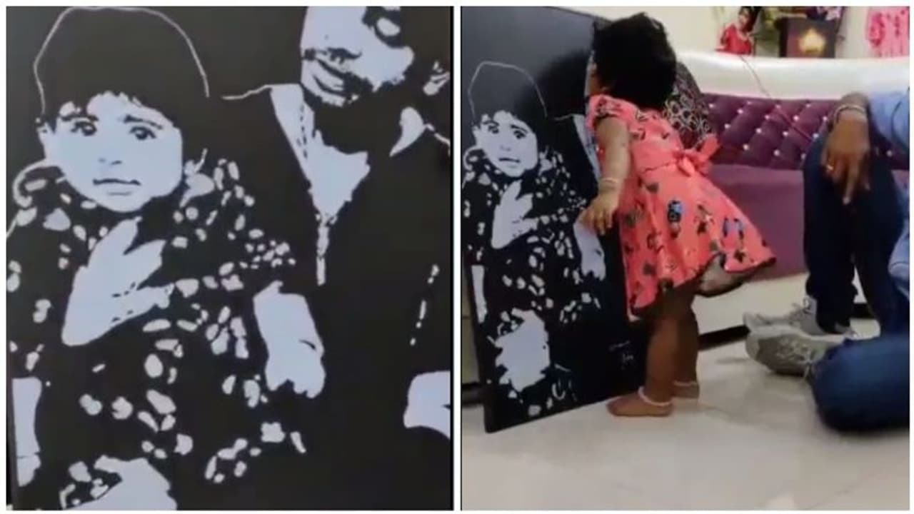 முத்தத்தால் உருக வைத்த பிக் பாஸ் சாண்டி மகள்.. வைரல் வீடியோ