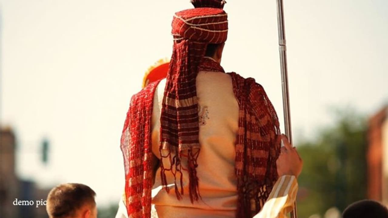 గంటలో పెళ్లి.. వరుడు అదృశ్యం కావడంతో... గంటలో పెళ్లి.. వరుడు అదృశ్యం కావడంతో...