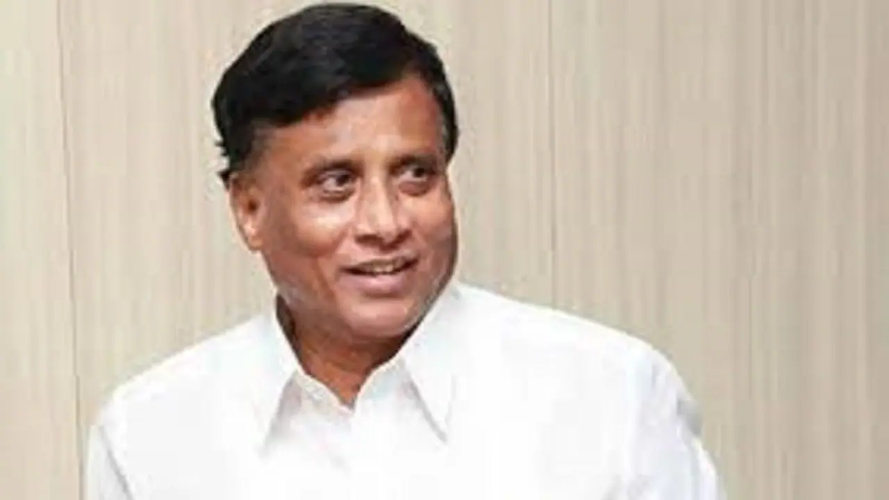 ಮೂಗು ತೂರಿಸೋಕಾಗಲ್ಲ, ವಾಸಿಸೋದೇಗೆ, ಅಧಿಕಾರಿಗಳಿಗೆ ಸೋಮಣ್ಣ ತರಾಟೆ ಮೂಗು ತೂರಿಸೋಕಾಗಲ್ಲ, ವಾಸಿಸೋದೇಗೆ, ಅಧಿಕಾರಿಗಳಿಗೆ ಸೋಮಣ್ಣ ತರಾಟೆ