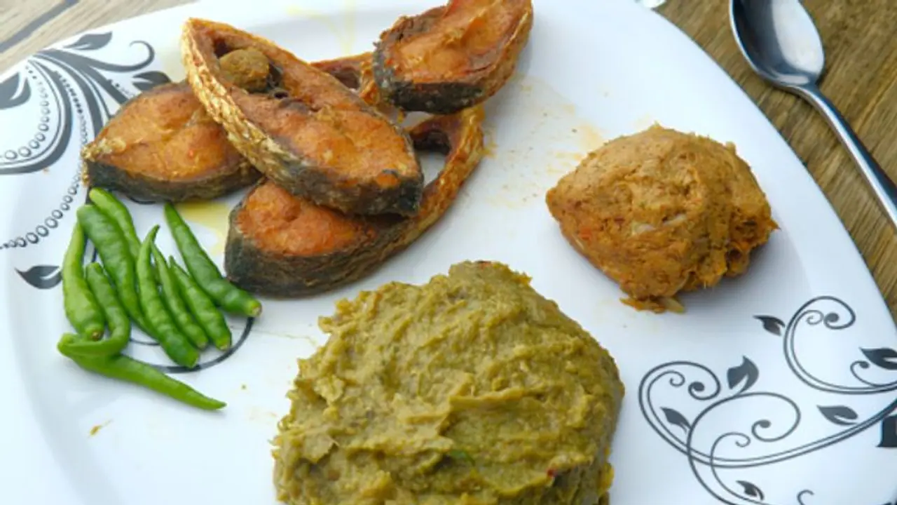 রান্না পুজোর দিন রাঁধতে পারেন নারকেল দিয়ে কচুর শাক, রইল রেসিপির হদিশ রান্না পুজোর দিন রাঁধতে পারেন নারকেল দিয়ে কচুর শাক, রইল রেসিপির হদিশ