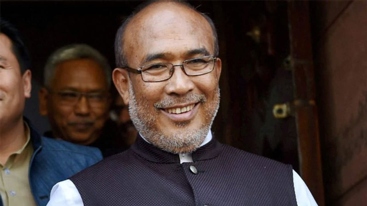 मणिपुर सरकार ने बंद किए अलगाववादी नेताओं के खातें, कहा गलत तरीके हो सकता है पैसों का इस्तेमाल मणिपुर सरकार ने बंद किए अलगाववादी नेताओं के खातें, कहा गलत तरीके हो सकता है पैसों का इस्तेमाल