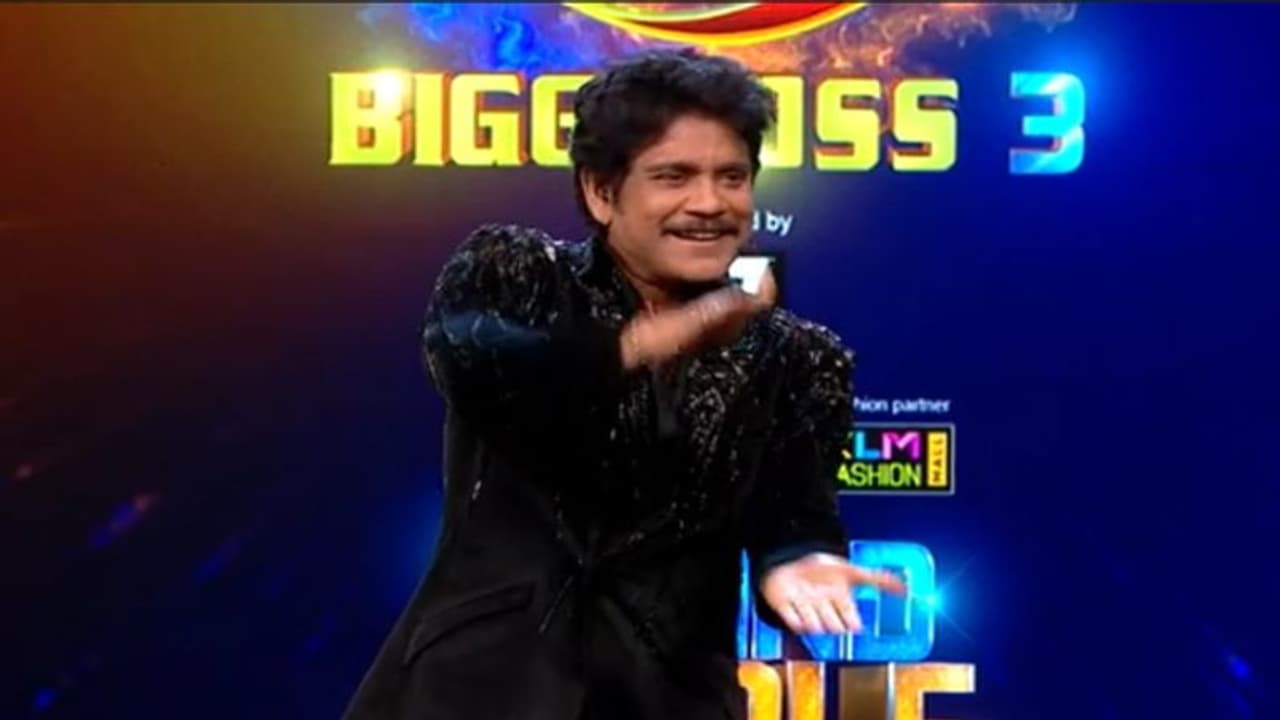 Bigg Boss3: నాగార్జున గ్రాండ్ ఎంట్రీ.. వాళ్ళిద్దరిలో ఎవరైనా ఓకే అంటున్న శివజ్యోతి Bigg Boss3: నాగార్జున గ్రాండ్ ఎంట్రీ.. వాళ్ళిద్దరిలో ఎవరైనా ఓకే అంటున్న శివజ్యోతి