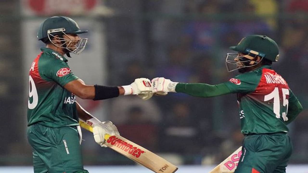 মুসফিক সৌম্য জুটিতে দিল্লি জয় বাংলাদেশের, ‘এক হাজারী টি ২০’তে ইতিহাস টাইগারদের