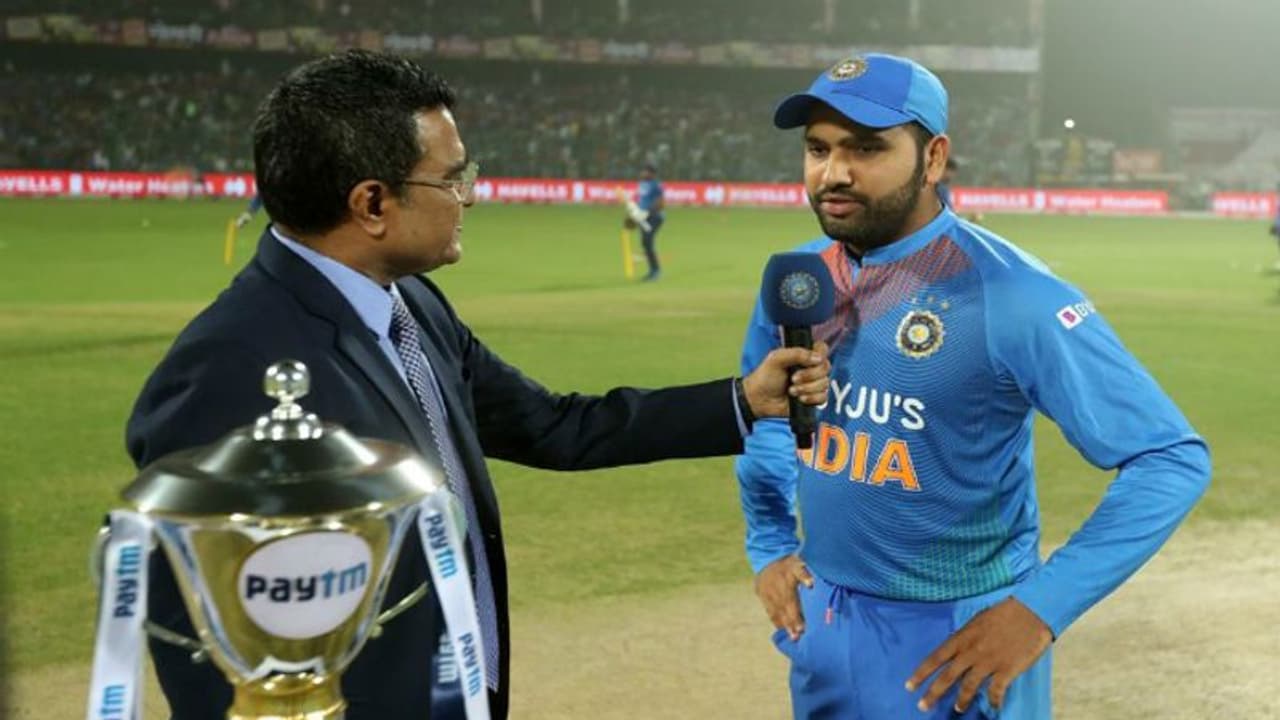 வங்கதேசத்துக்கு எதிரா அப்படி செய்தது ஏன்..? ரோஹித் சர்மா அதிரடி விளக்கம் வங்கதேசத்துக்கு எதிரா அப்படி செய்தது ஏன்..? ரோஹித் சர்மா அதிரடி விளக்கம்