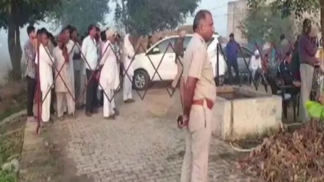 After 18 hours of rescue operation, 5 year old Haryana girl dies after falling into borewell After 18 hours of rescue operation, 5 year old Haryana girl dies after falling into borewell