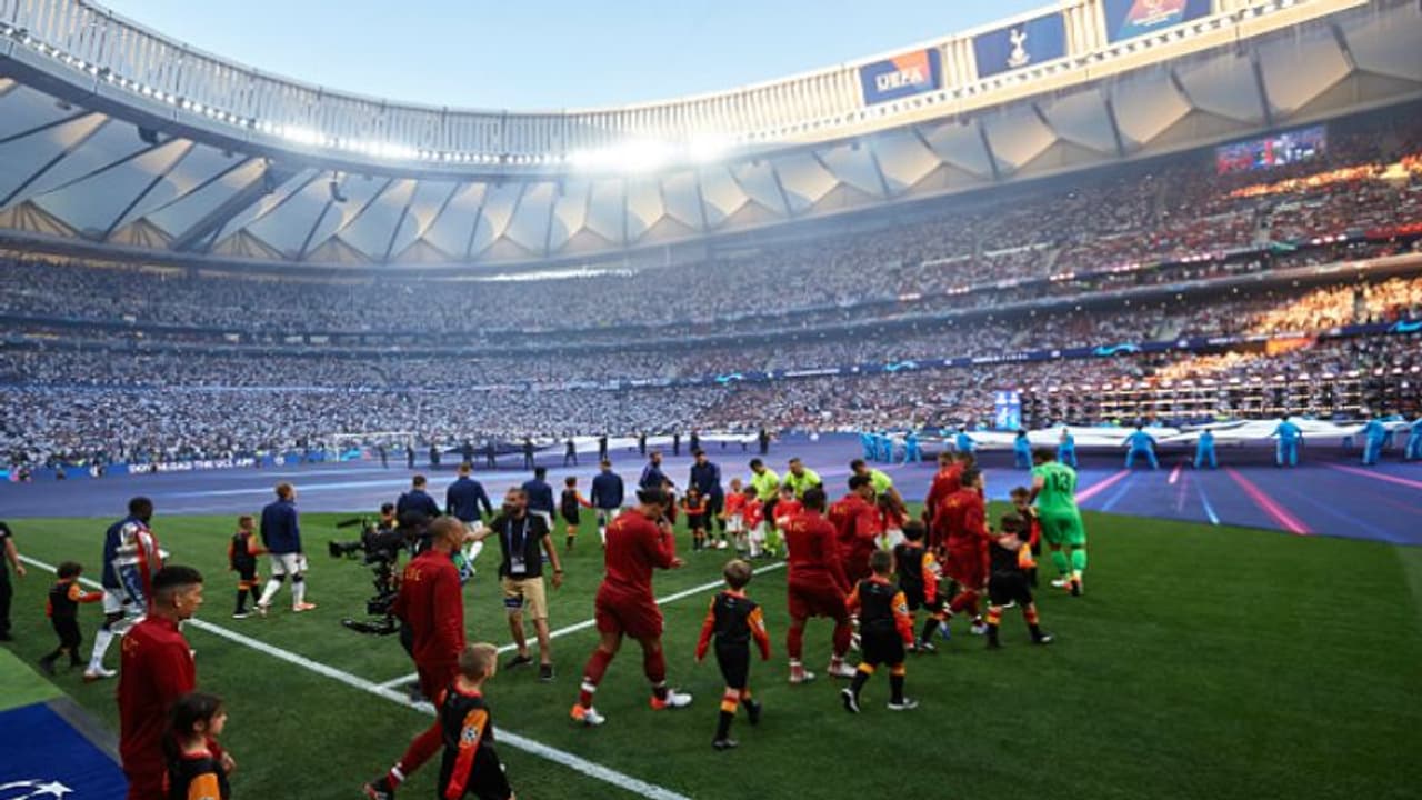 ফুটবলারদের একা একা ট্রেনিং সেন্টারে গিয়ে ট্রেনিংয়ের অনুমতি দিল লা লিগা কর্তৃপক্ষ ফুটবলারদের একা একা ট্রেনিং সেন্টারে গিয়ে ট্রেনিংয়ের অনুমতি দিল লা লিগা কর্তৃপক্ষ