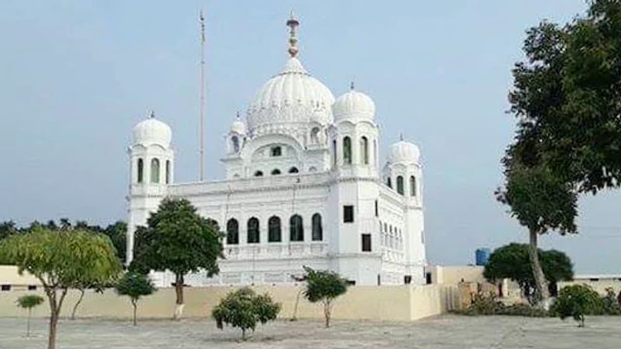 കര്‍താര്‍പുര്‍ തീര്‍ത്ഥാടകര്‍ക്ക് പാസ്പോര്‍ട്ട് വേണമെന്ന് ഇന്ത്യ