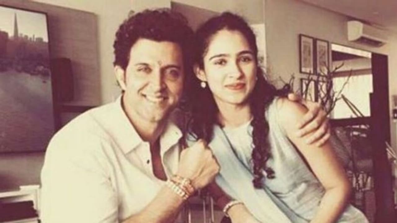 বলিউডে ডেবিউ করতে চলেছেন হৃতিকের আদরের বোন পশমিনা বলিউডে ডেবিউ করতে চলেছেন হৃতিকের আদরের বোন পশমিনা