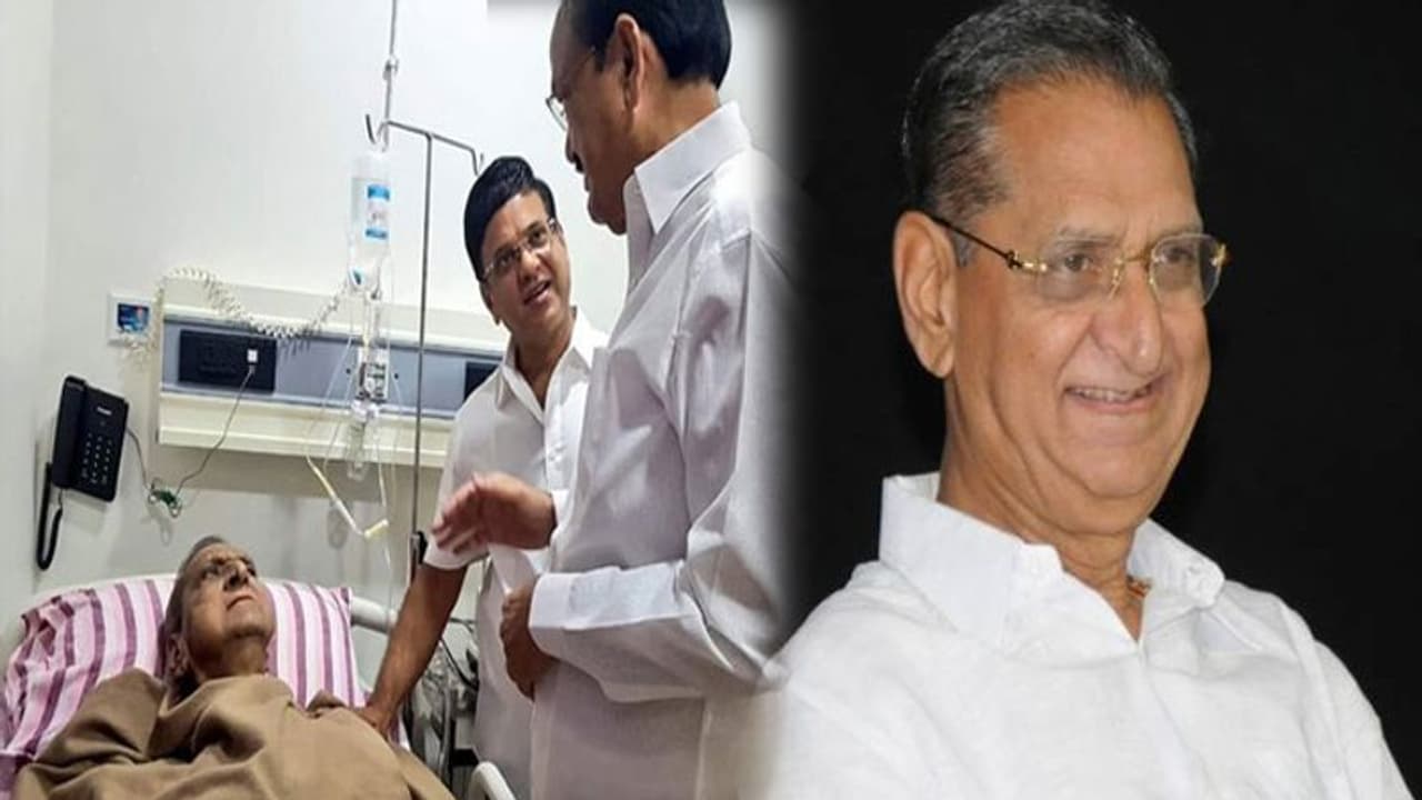 గొల్లపూడికి అస్వస్థత.. స్వయంగా ఆసుపత్రికి వెళ్లిన ఉపరాష్ట్రపతి వెంకయ్య!