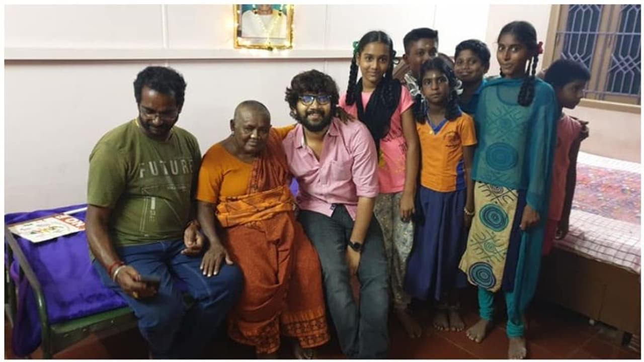 ’காலமானார்’என்று வதந்திகள் பரப்பப்பட்ட பரவை முனியம்மா நலமுடன் வீடு திரும்பினார்... ’காலமானார்’என்று வதந்திகள் பரப்பப்பட்ட பரவை முனியம்மா நலமுடன் வீடு திரும்பினார்...