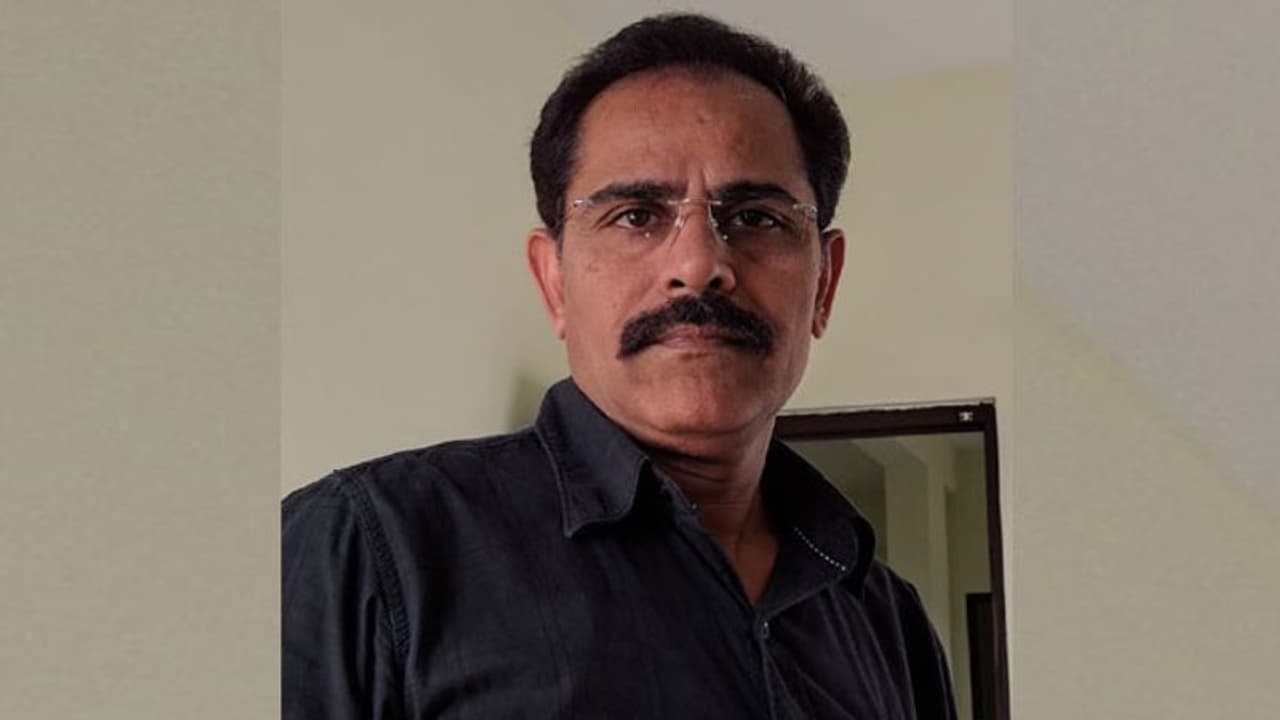 తెలుగు కవిత: అరుగంచు రాయి తెలుగు కవిత: అరుగంచు రాయి