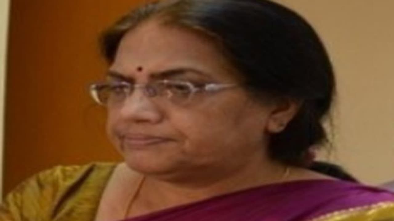 ఏపీ ప్రభుత్వ ప్రధాన కార్యదర్శిగా నీలం సహానీ: నేడో రేపో ఉత్తర్వులు ఏపీ ప్రభుత్వ ప్రధాన కార్యదర్శిగా నీలం సహానీ: నేడో రేపో ఉత్తర్వులు