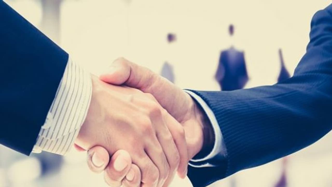 మైక్రోసాఫ్ట్, నోకియా మరోసారి చేతులు కలపనున్నాయి...