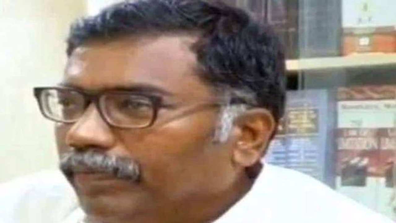 രാജേഷ് സിഡബ്ല്യുസി ചെയര്മാന് സ്ഥാനം ദുർവിനിയോഗം ചെയ്ത് പ്രതികളെ സഹായിച്ചു; കൂടുതല് തെളിവുകള് പുറത്ത് രാജേഷ് സിഡബ്ല്യുസി ചെയര്മാന് സ്ഥാനം ദുർവിനിയോഗം ചെയ്ത് പ്രതികളെ സഹായിച്ചു; കൂടുതല് തെളിവുകള് പുറത്ത്