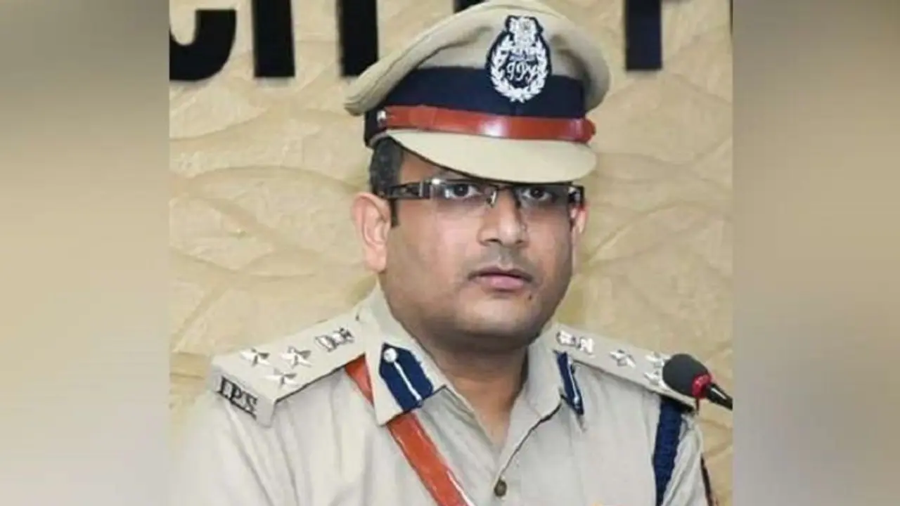 ಸೀಕ್ವೆನ್ಸ್ ಬದಲಿಸಿ ವಿಡಿಯೋ ಬಿಡುಗಡೆ ಮಾಡಿದ್ರಾ ಕುಮಾರಸ್ವಾಮಿ..? ಸೀಕ್ವೆನ್ಸ್ ಬದಲಿಸಿ ವಿಡಿಯೋ ಬಿಡುಗಡೆ ಮಾಡಿದ್ರಾ ಕುಮಾರಸ್ವಾಮಿ..?