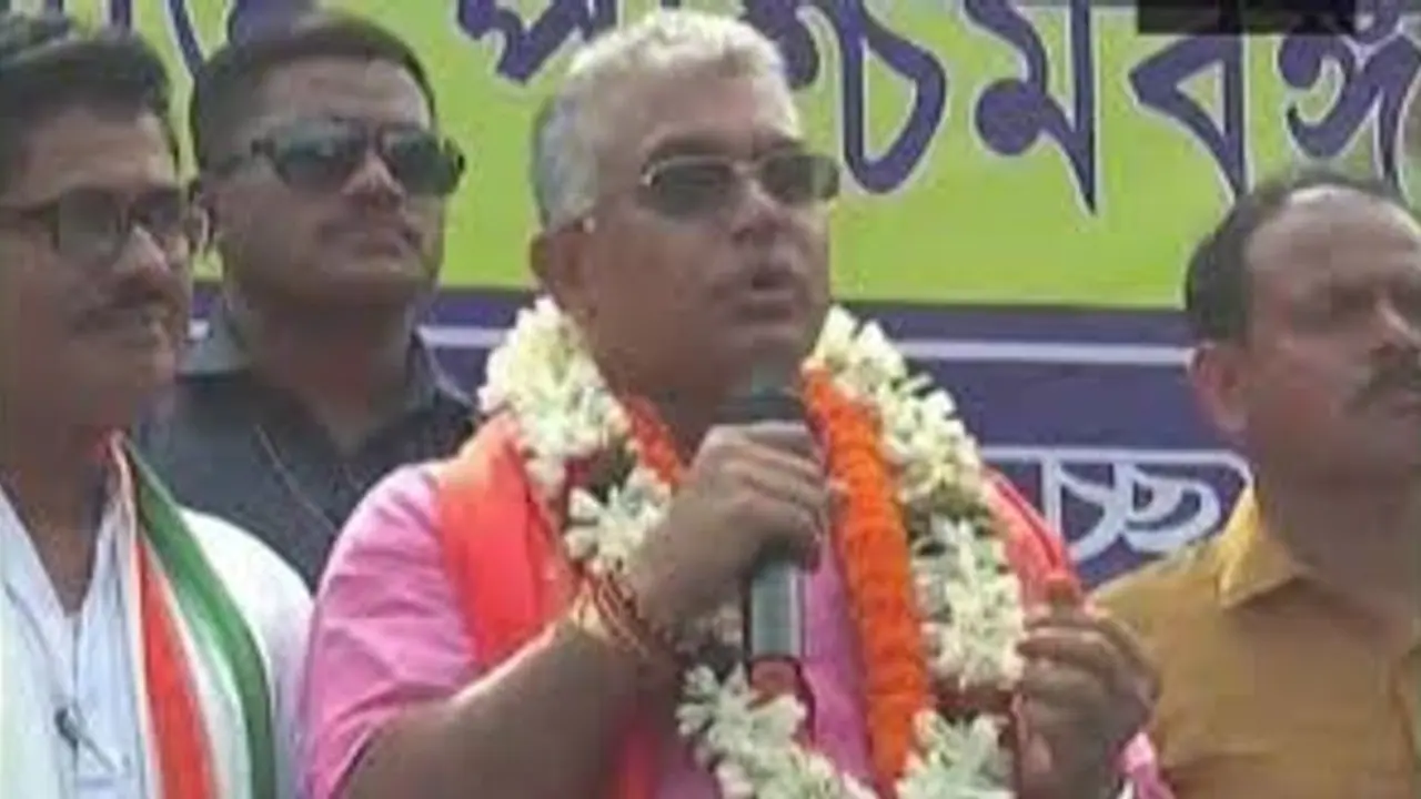 পেগাসাস ব্যবহার করেন মমতা বন্দ্যোপাধ্যায়, রেহাই নেই তৃণমূল নেতাদেরও এমন অভিযোগ দিলীপ ঘোষের পেগাসাস ব্যবহার করেন মমতা বন্দ্যোপাধ্যায়, রেহাই নেই তৃণমূল নেতাদেরও এমন অভিযোগ দিলীপ ঘোষের