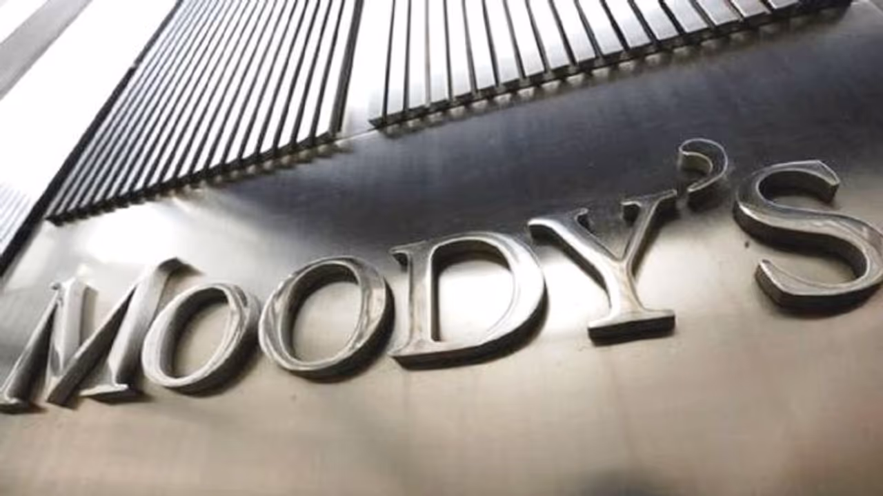 Moodys: இப்படியா ஷாக் கொடுப்பது!அதானி குழுமம் நிதிநிலை குறித்து மூடிஸ் நிறுவனம் ஆய்வு