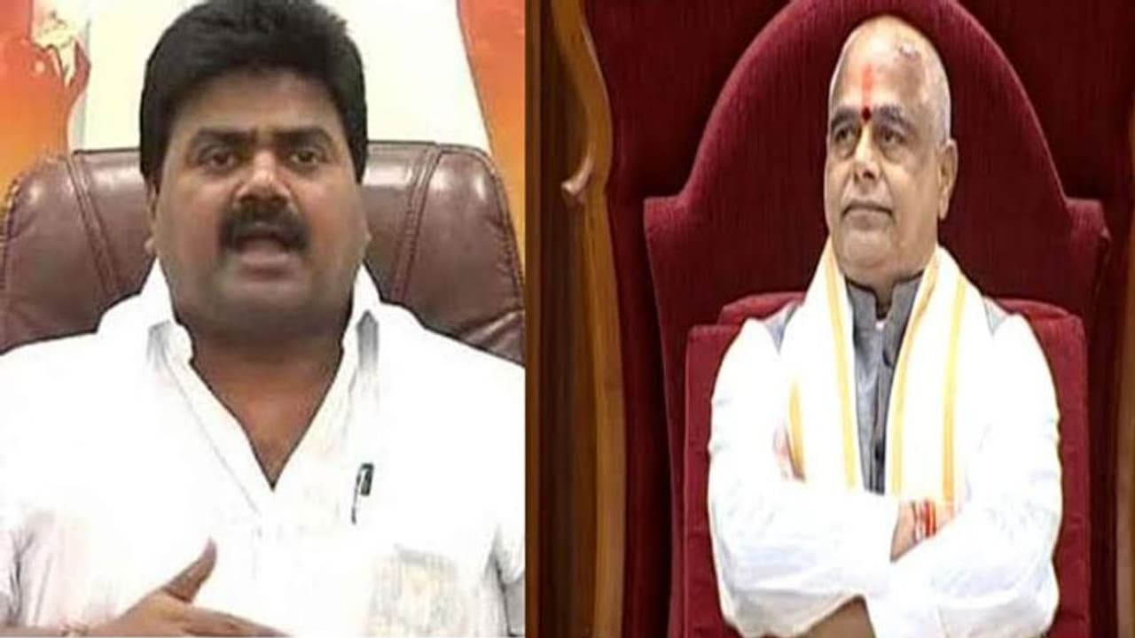 ఒక్క సంతకానికే అరకోటి... దేవాదాయ మంత్రి ఇలాకాలో తమ్మినేని...: మాజీ విప్ కామెంట్స్