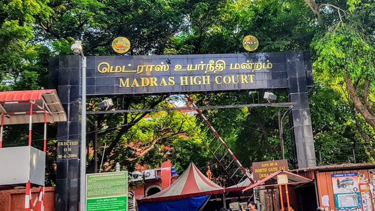 அடி தூள்.. தமிழகத்திற்கு அந்த விஷயத்துல 3 வது இடம்..!! நம்பவே முடியல, நீங்களே பாருங்க..!! அடி தூள்.. தமிழகத்திற்கு அந்த விஷயத்துல 3 வது இடம்..!! நம்பவே முடியல, நீங்களே பாருங்க..!!