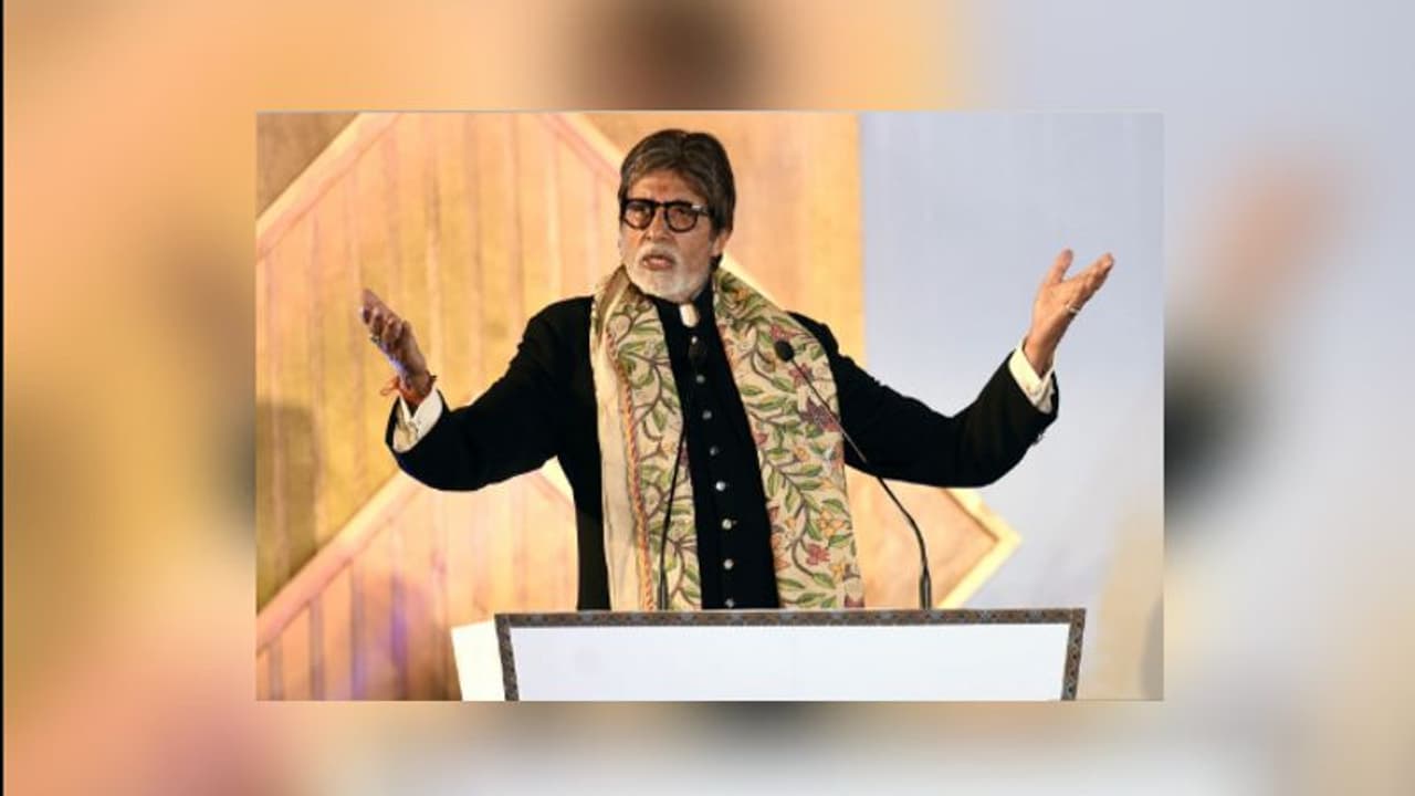 অসুস্থতার কারণেই কি আসতে পারলেন না অমিতাভ, জানুন আসল সত্য অসুস্থতার কারণেই কি আসতে পারলেন না অমিতাভ, জানুন আসল সত্য