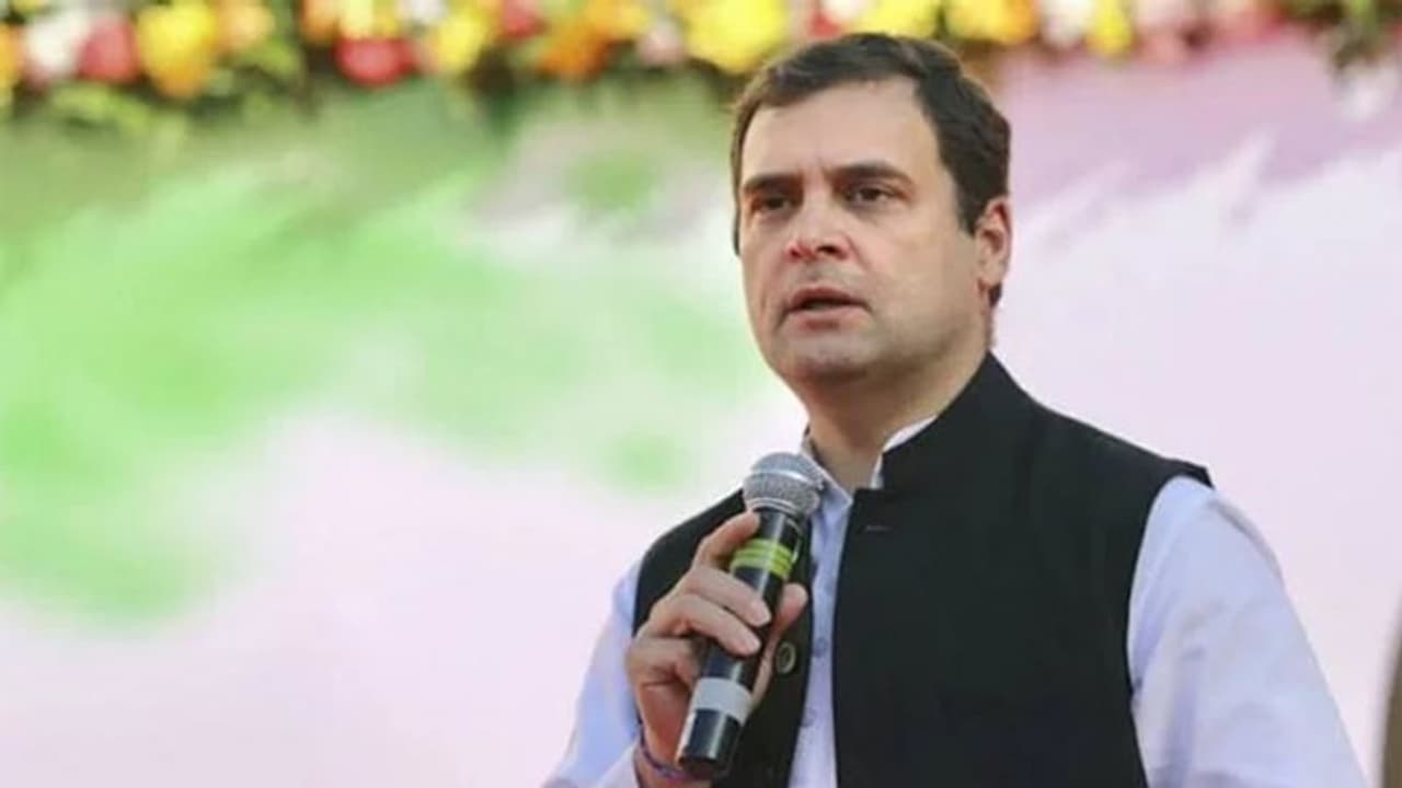 কেন্দ্রীয় সরকারের সিদ্ধান্ত অমানবিক আর অসংবেদনশীল, মহার্ঘ্য ভাতা নিয়ে তোপ রাহুল গান্ধির কেন্দ্রীয় সরকারের সিদ্ধান্ত অমানবিক আর অসংবেদনশীল, মহার্ঘ্য ভাতা নিয়ে তোপ রাহুল গান্ধির