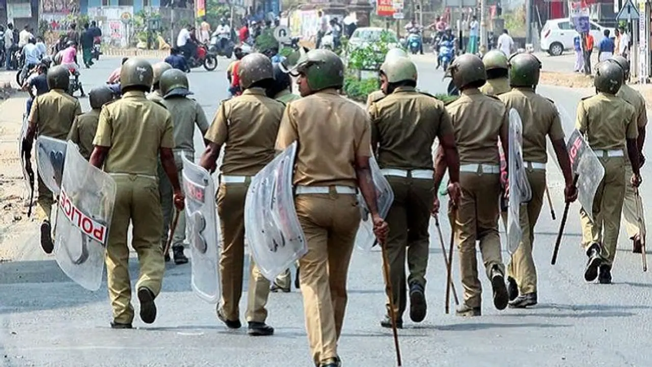 ಮಂಗಳೂರು: ಅಯೋಧ್ಯೆ ತೀರ್ಪು ಹಿನ್ನೆಲೆ ಧಾರ್ಮಿಕ ಕೇಂದ್ರಗಳ ಸುತ್ತ ಬಿಗಿ ಭದ್ರತೆ