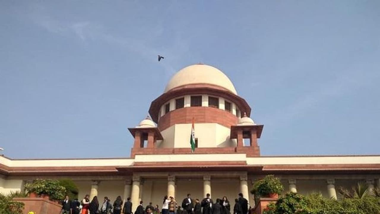 അയോധ്യ വിധി: ചില സംസ്ഥാനങ്ങളിൽ നിരോധനാജ്ഞയും വിദ്യാഭ്യാസ സ്ഥാപനങ്ങൾക്ക് അവധിയും അയോധ്യ വിധി: ചില സംസ്ഥാനങ്ങളിൽ നിരോധനാജ്ഞയും വിദ്യാഭ്യാസ സ്ഥാപനങ്ങൾക്ക് അവധിയും