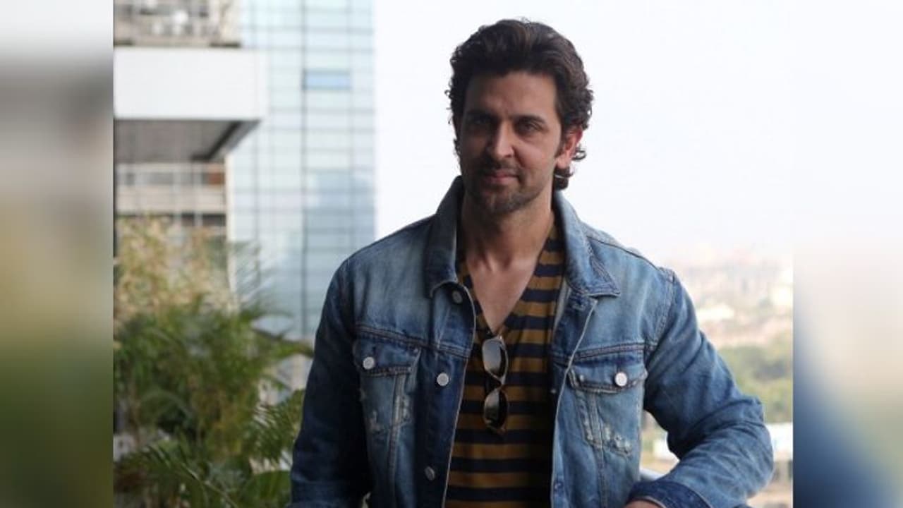 'কৃশ ৪' নিয়ে ফ্লোর কাঁপাতে আসছেন সুপারস্টার হৃত্বিক, দেখুন সেই চমক 'কৃশ ৪' নিয়ে ফ্লোর কাঁপাতে আসছেন সুপারস্টার হৃত্বিক, দেখুন সেই চমক