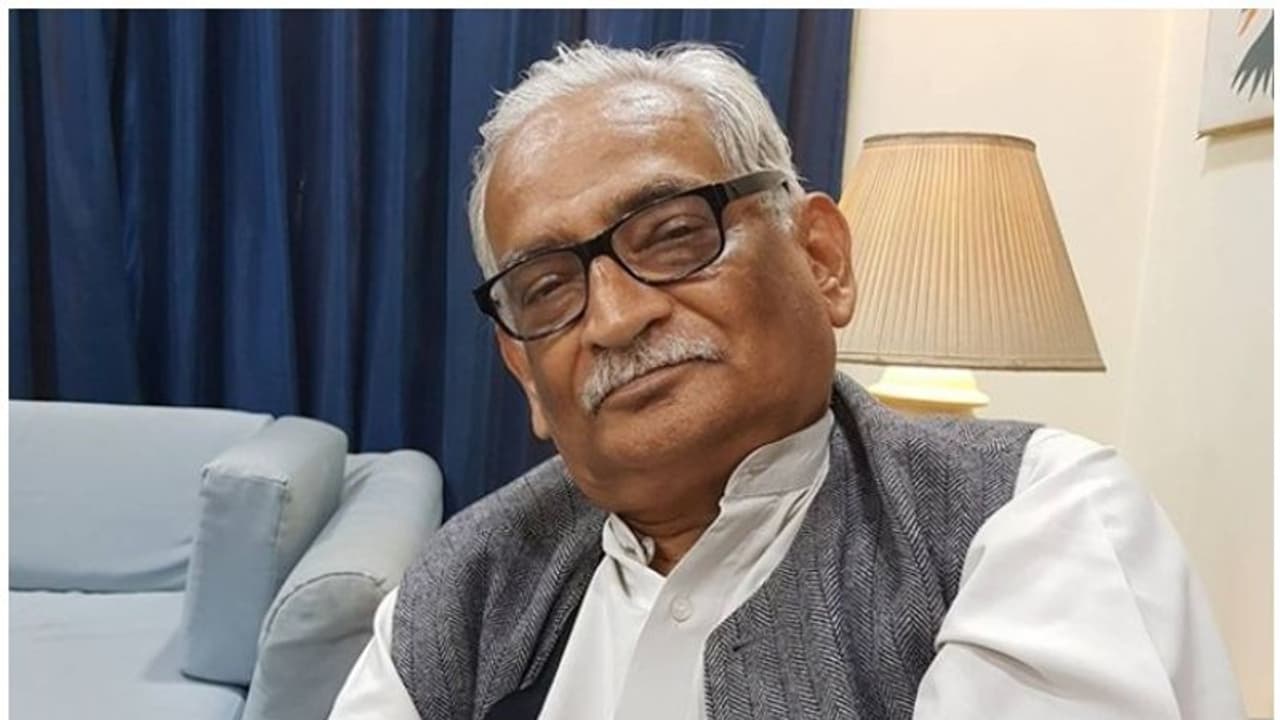 ಶಾಂತಿ ಭಂಗ ಮಾಡೋರು ಹಿಂದೂಗಳಷ್ಟೇ, ಮುಸ್ಲಿಮರಲ್ಲ: ರಾಜೀವ್ ಧವನ್ ಶಾಂತಿ ಭಂಗ ಮಾಡೋರು ಹಿಂದೂಗಳಷ್ಟೇ, ಮುಸ್ಲಿಮರಲ್ಲ: ರಾಜೀವ್ ಧವನ್