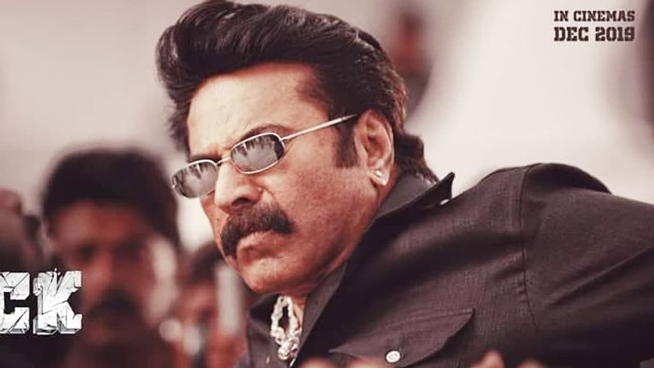 മാസ് സ്റ്റൈലിഷ് ലുക്കില് മമ്മൂട്ടി; 'ഷൈലോക്ക്' ക്രിസ്മസിന് മാസ് സ്റ്റൈലിഷ് ലുക്കില് മമ്മൂട്ടി; 'ഷൈലോക്ക്' ക്രിസ്മസിന്