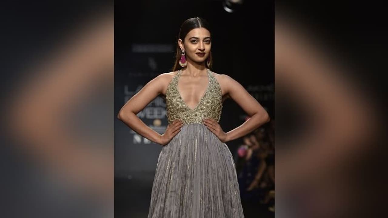 সাহসী অভিনেত্রী থেকে পরিচালক, নয়া অবতারে রাধিকা