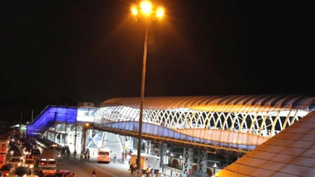 Bengaluru: ಅಂಡರ್‌ಪಾಸ್‌, ಸ್ಕೈವಾಕ್‌ಗಳ ನಿರ್ವಹಣೆ ಮರೆತ BBMP