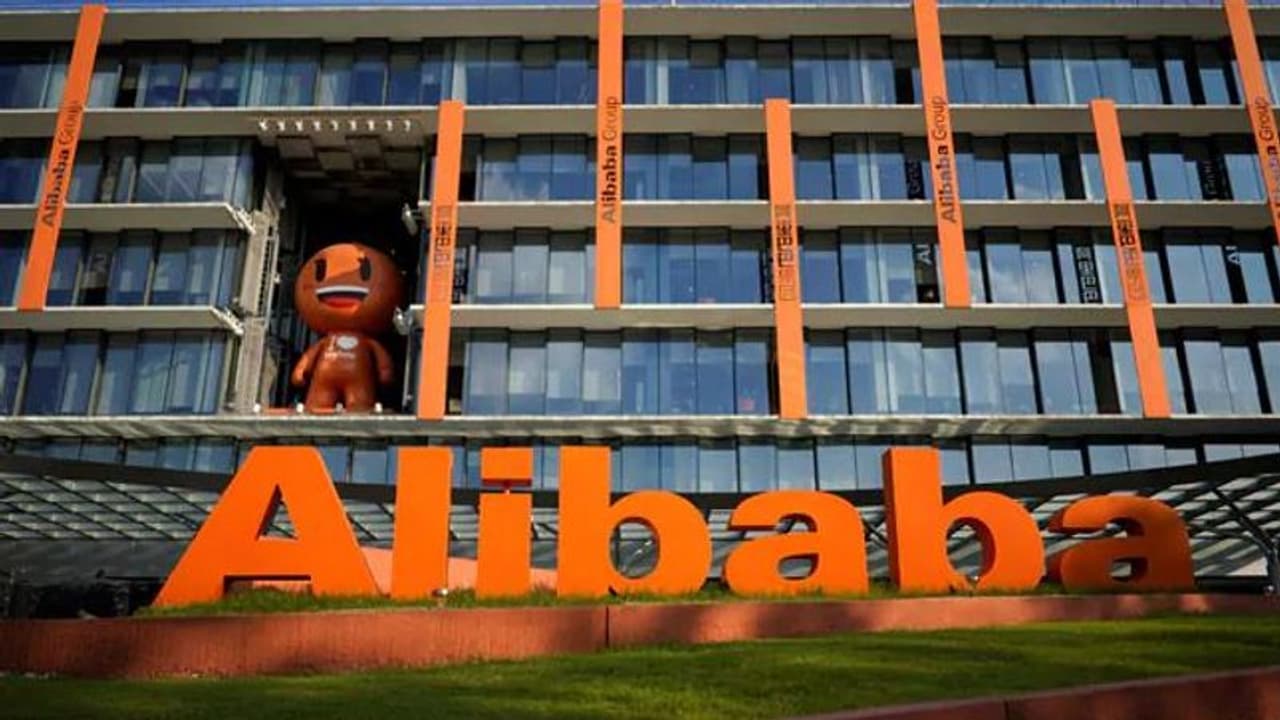 అలీబాబా సింగిల్స్ డే సేల్స్ : గంటలో 12 బిలియన్ల సేల్స్