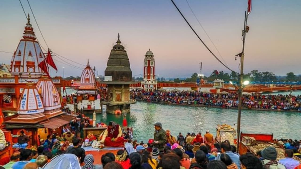 হরিদ্বারের হর কি পৌরী তে বোমা হামলার হুমকি, সরাসরি ফোন মুখ্যমন্ত্রীকেই হরিদ্বারের হর কি পৌরী তে বোমা হামলার হুমকি, সরাসরি ফোন মুখ্যমন্ত্রীকেই