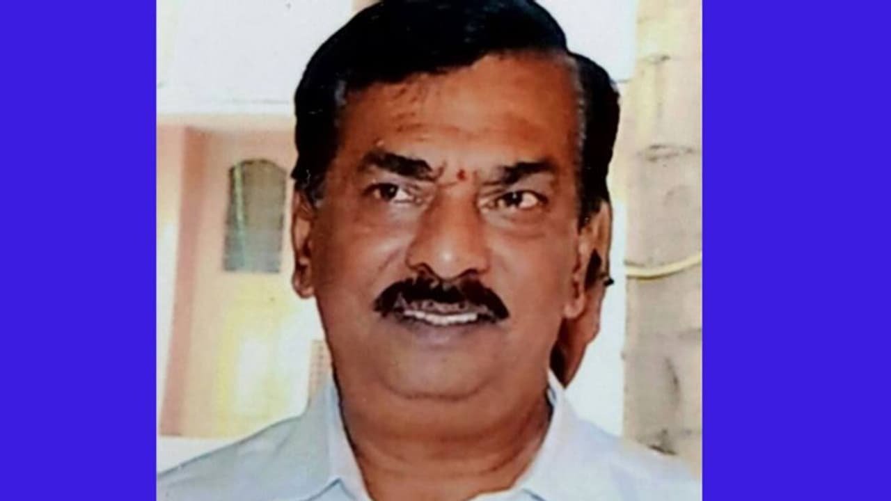 ರಾಘವೇಂದ್ರ ರಾಜ್ಯದ ಕಡೆ ಬರೋದು ಬೇಡ, ನಾನೇ ಮುಂದಿನ ಸಿಎಂ: ಆಯನೂರು ಮಂಜುನಾಥ್ ರಾಘವೇಂದ್ರ ರಾಜ್ಯದ ಕಡೆ ಬರೋದು ಬೇಡ, ನಾನೇ ಮುಂದಿನ ಸಿಎಂ: ಆಯನೂರು ಮಂಜುನಾಥ್