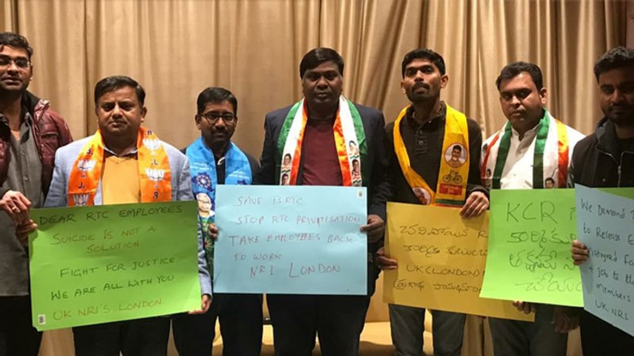 ఆర్టీసీ కార్మికులకు మద్ధతుగా లండన్లో తెలంగాణా ఐక్యవేదిక అఖిలపక్ష సమావేశం ఆర్టీసీ కార్మికులకు మద్ధతుగా లండన్లో తెలంగాణా ఐక్యవేదిక అఖిలపక్ష సమావేశం