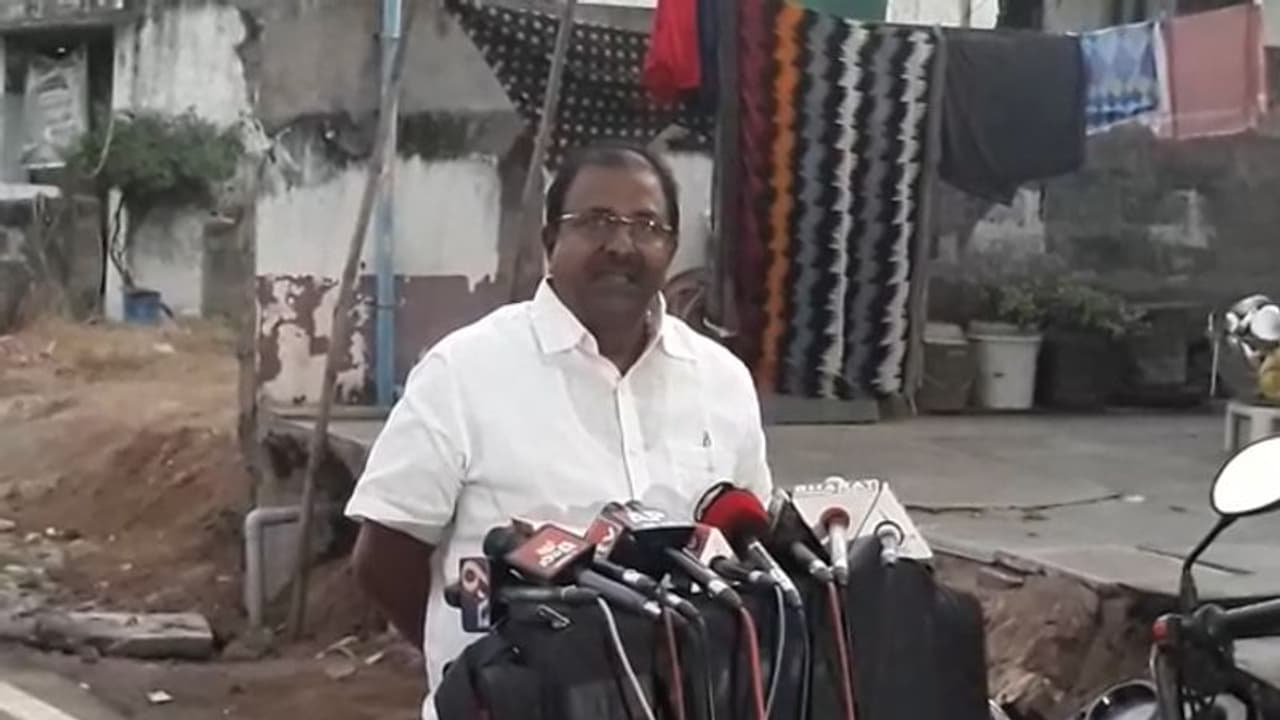 ప్రభుత్వ స్కూళ్లలో ఇంగ్లీష్ మీడియం పెట్టటడం మంచిదే: సోము వీర్రాజు