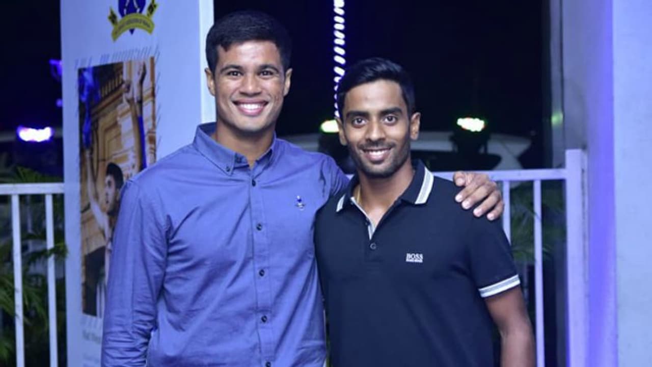 ঋত্বিকের দুরন্ত ক্যাচ ও অভিমন্যুর অনবদ্য ইনিংসে মুস্তাক আলিতে দ্বিতীয় জয় বাংলার ঋত্বিকের দুরন্ত ক্যাচ ও অভিমন্যুর অনবদ্য ইনিংসে মুস্তাক আলিতে দ্বিতীয় জয় বাংলার