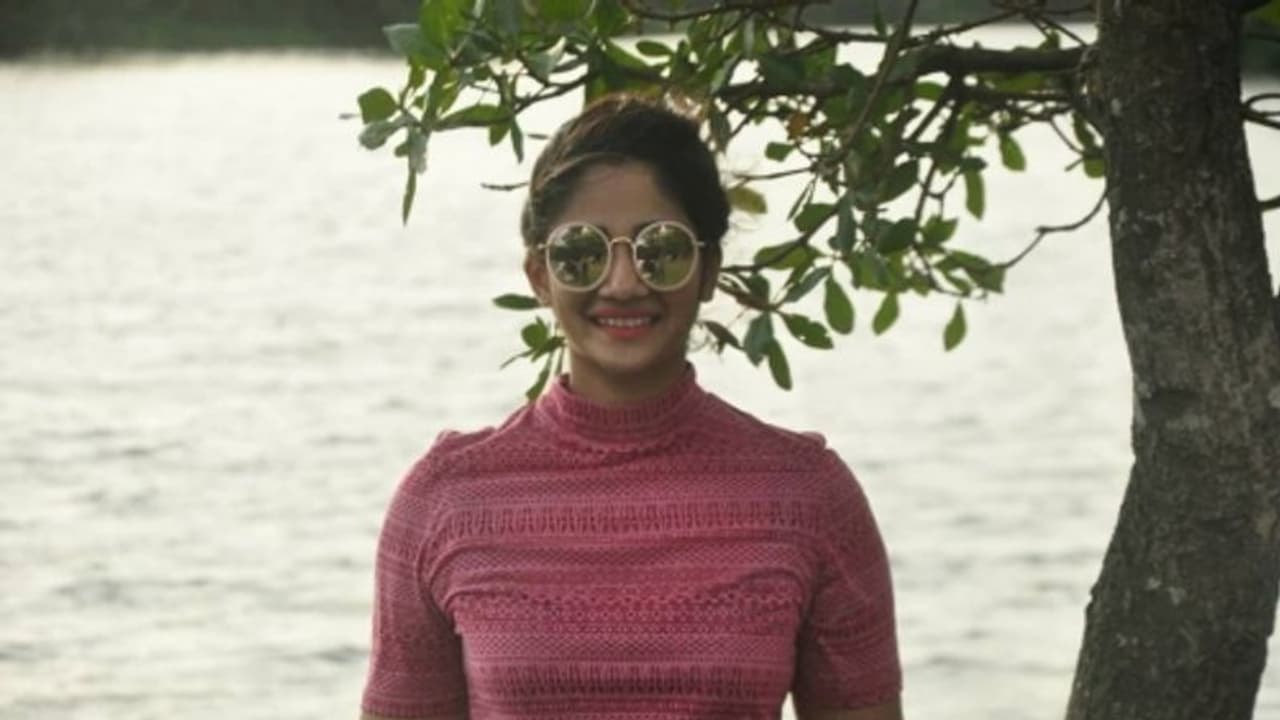 லாஸ்லியா ரசிகர்களுக்கு குட் நியுஸ்..!! அவரது தோழி வெளியிட்ட மகிழ்ச்சியான ரகசியம்..!! லாஸ்லியா ரசிகர்களுக்கு குட் நியுஸ்..!! அவரது தோழி வெளியிட்ட மகிழ்ச்சியான ரகசியம்..!!