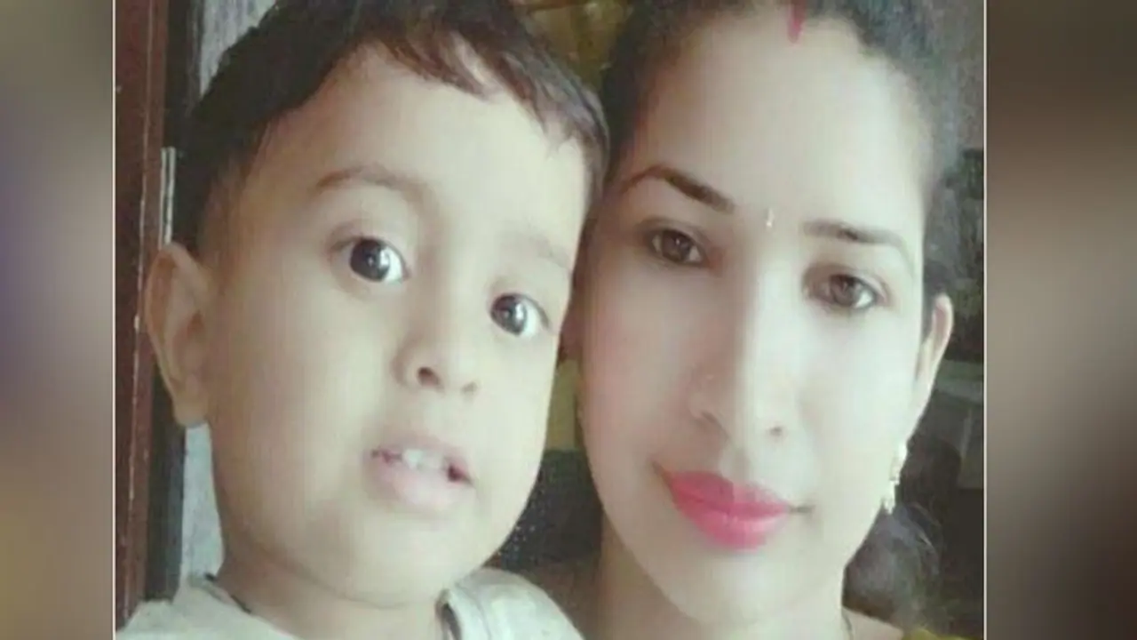 अब कभी भी किसी को देखने को नहीं मिलेगी मां और मासूम बेटे की यह प्यारी मुस्कान अब कभी भी किसी को देखने को नहीं मिलेगी मां और मासूम बेटे की यह प्यारी मुस्कान