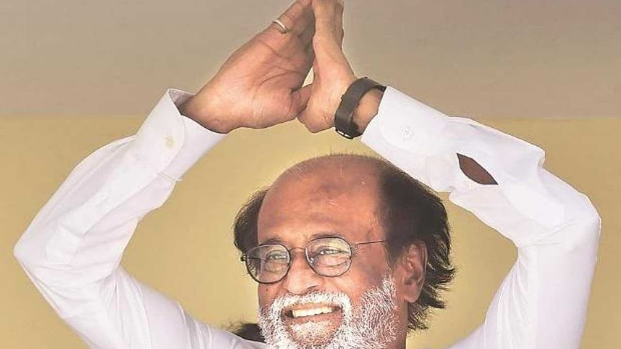 அதிமுக, திமுகவை டரியல்ஆக்க ரஜினி போட்ட பயங்கர பிளான்..!! எம்ஜிஆர், ஜெயலலிதா பாணியில் அதிரடி ஆரம்பம்..!! அதிமுக, திமுகவை டரியல்ஆக்க ரஜினி போட்ட பயங்கர பிளான்..!! எம்ஜிஆர், ஜெயலலிதா பாணியில் அதிரடி ஆரம்பம்..!!