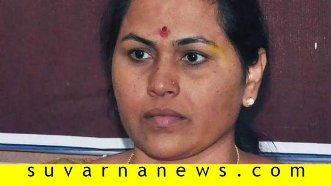 ಶಿವ​ಸೇ​ನೆ​ಯಿಂದ ಬಾಳ ಠಾಕ್ರೆ ಆಶಯ ಮಣ್ಣು​ಪಾ​ಲು: ಶೋಭಾ