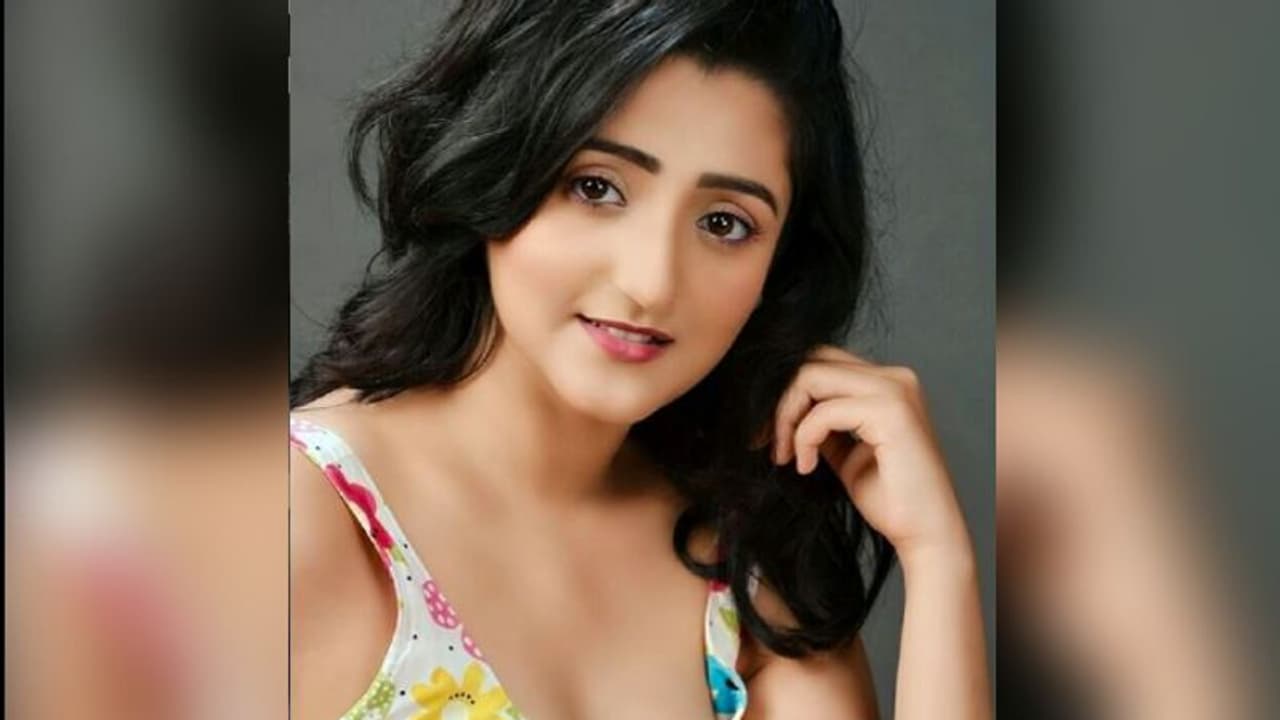 আবার পর্দায় ফিরছেন মেম বউ, তবে অন্য রূপে আবার পর্দায় ফিরছেন মেম বউ, তবে অন্য রূপে