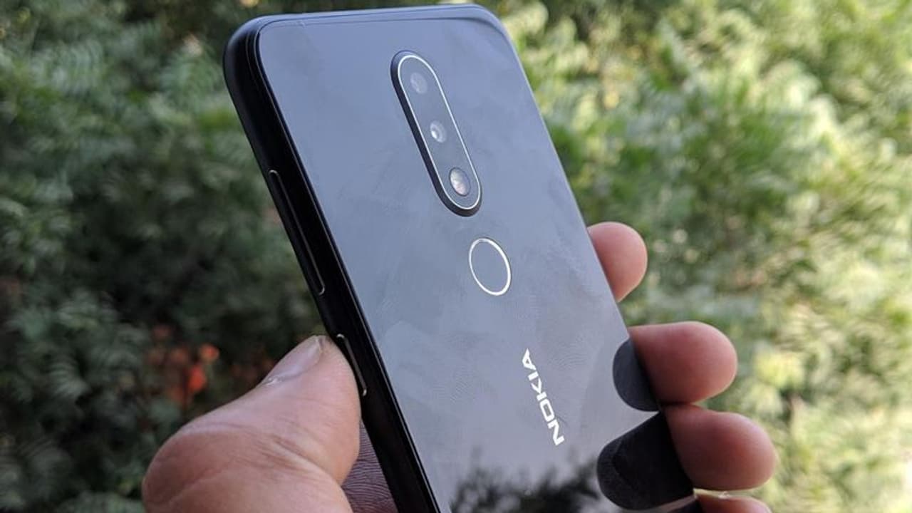 అమెజాన్ బంపర్ ఆఫర్ :20వేల విలువైన ఫోన్ 10వేలకే...